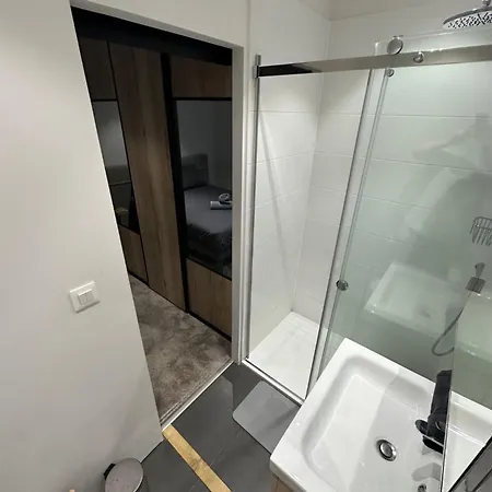 Апартаменты De Paix A 300m De La